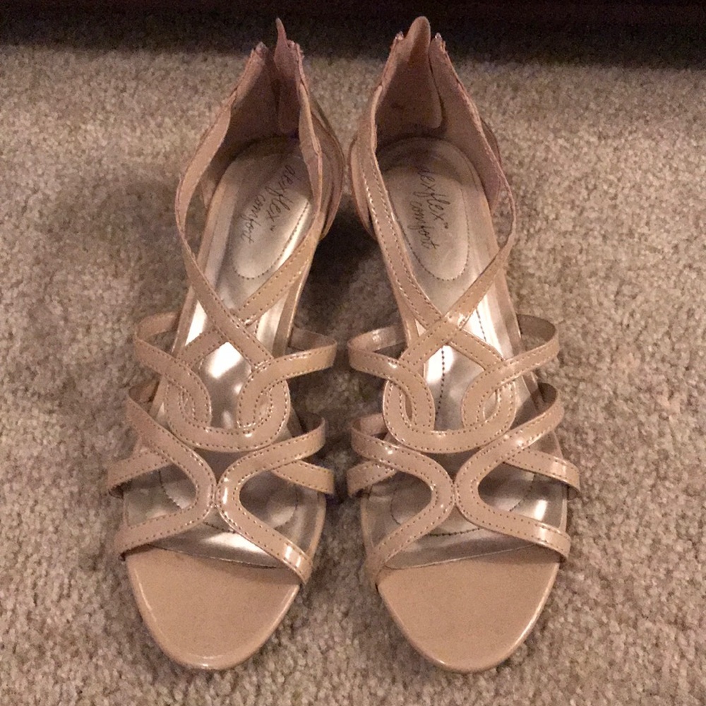 Tan wedges